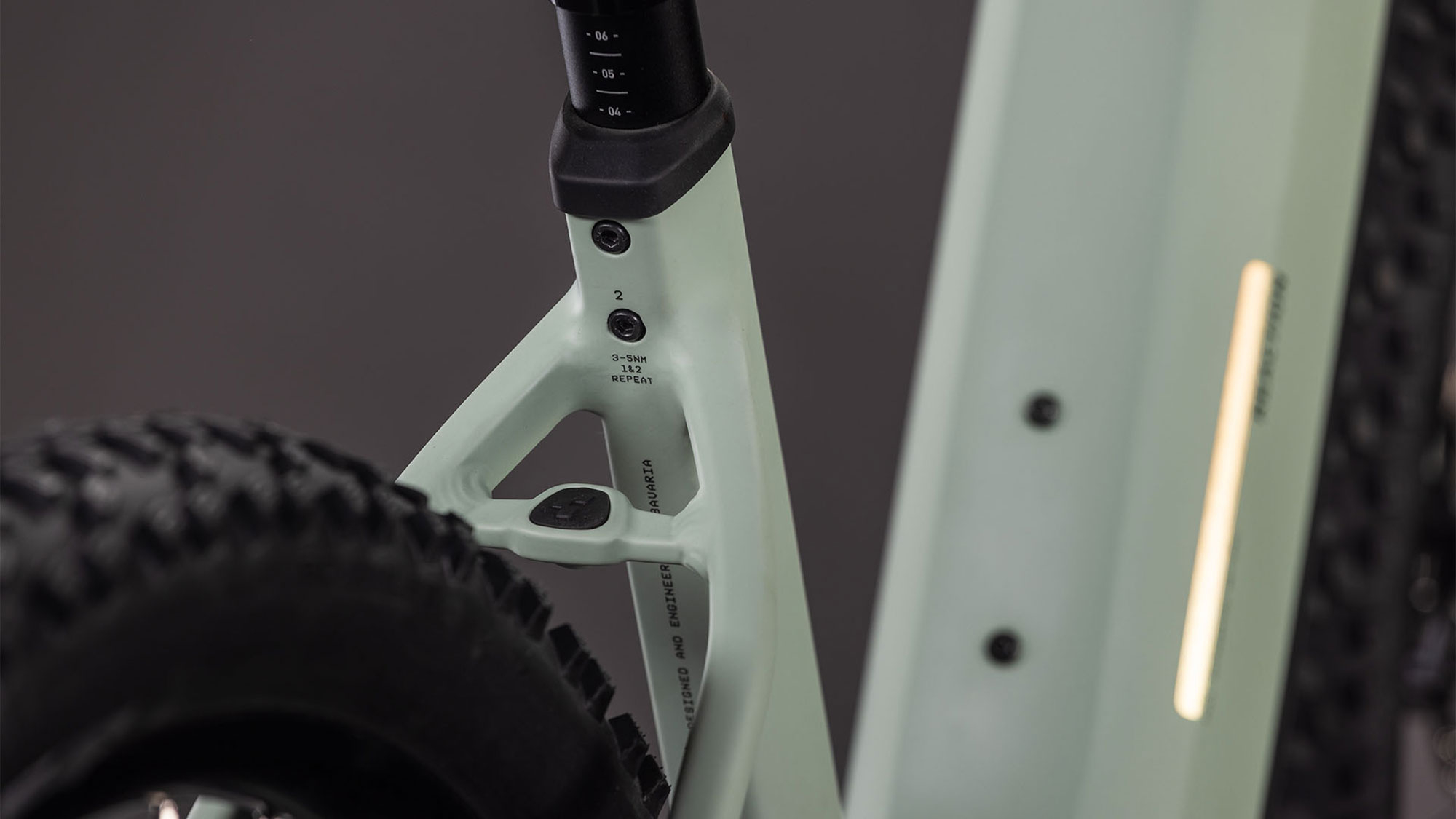 Cube Reaction Hybrid PRO 800 Wave 2026 S | desertstone´n´driedherbs