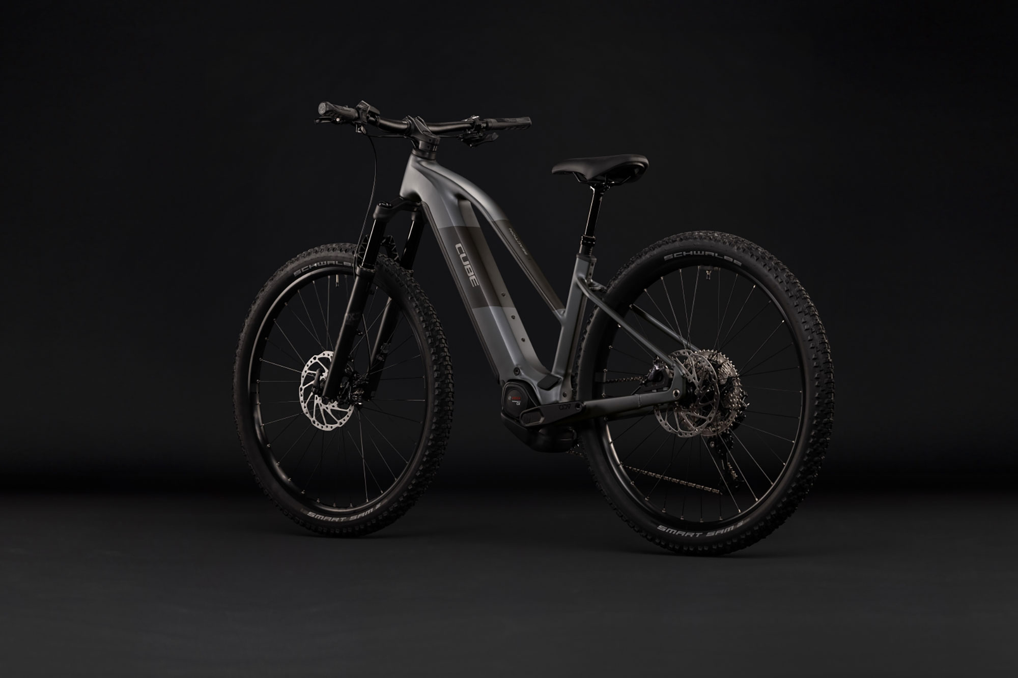 Cube Reaction Hybrid Race 800 Trapez 2027 M | slabgrey´n´chrome
