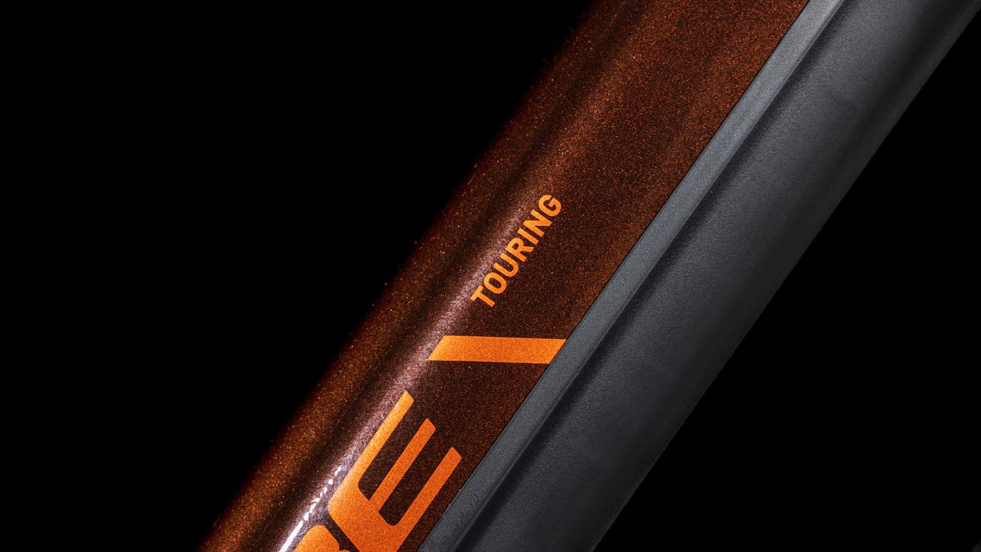 Cube Touring Hybrid PRO 625 2025 50 cm | cinnamon´n´orange