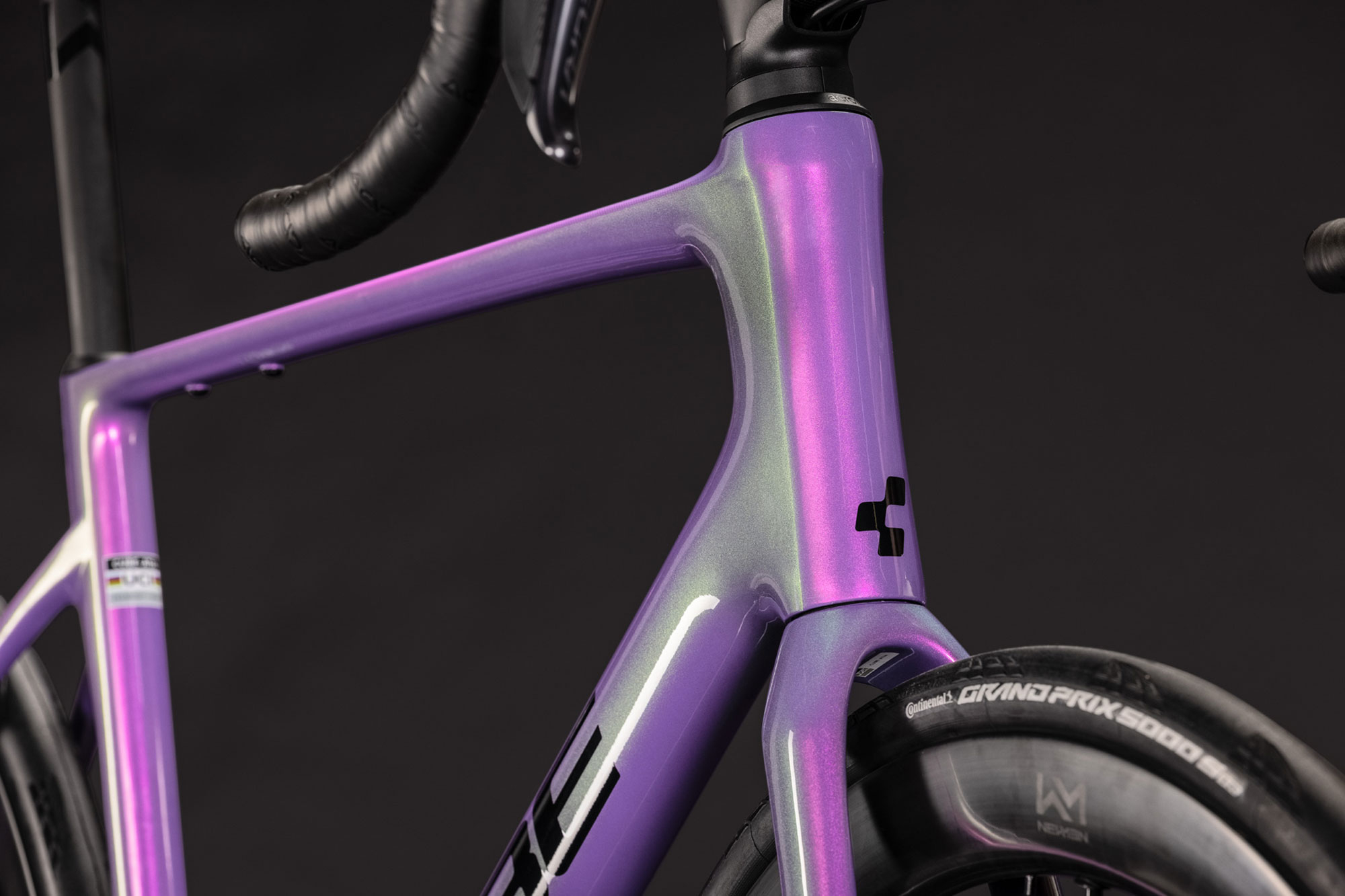 Cube Attain C:62 SLT 2027 47 cm | cosmicpurple´n´black