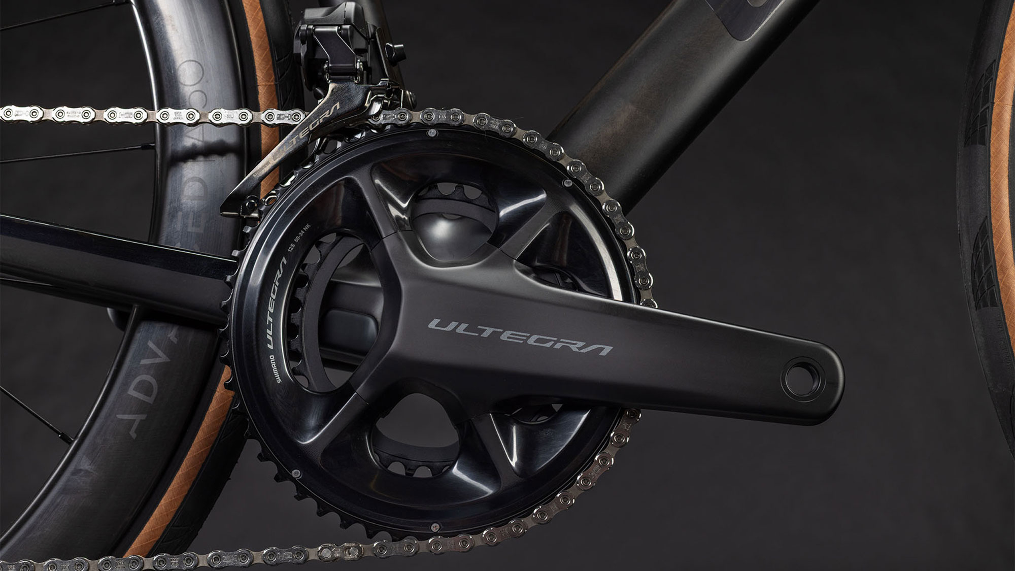 Cube Attain C:62 SLT 2026 58 cm | carbon´n´coalchrome