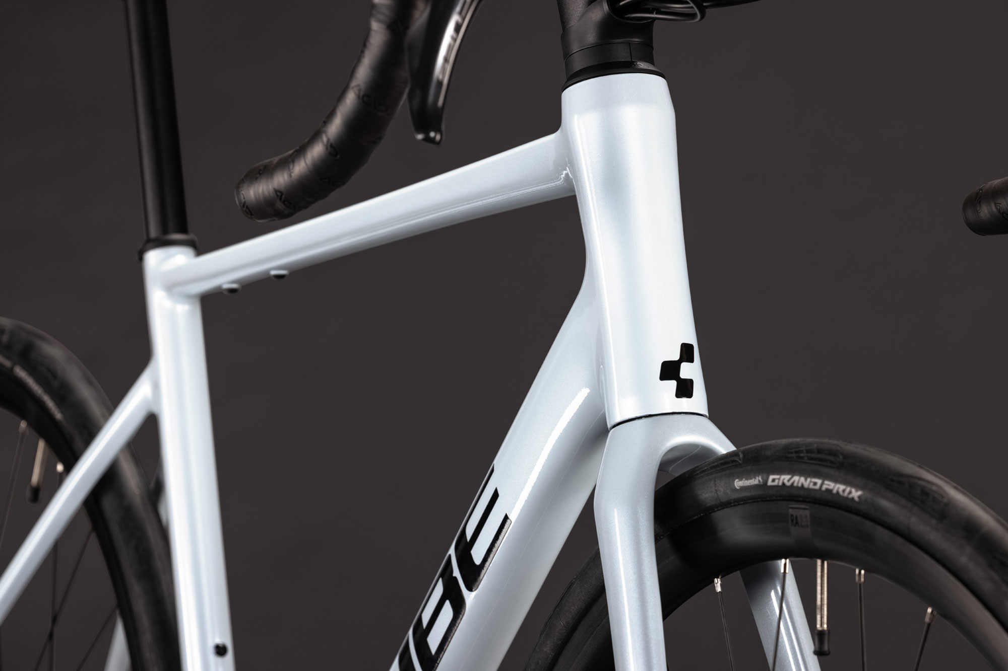 Cube Attain Race 2027 58 cm | glacier´n´black