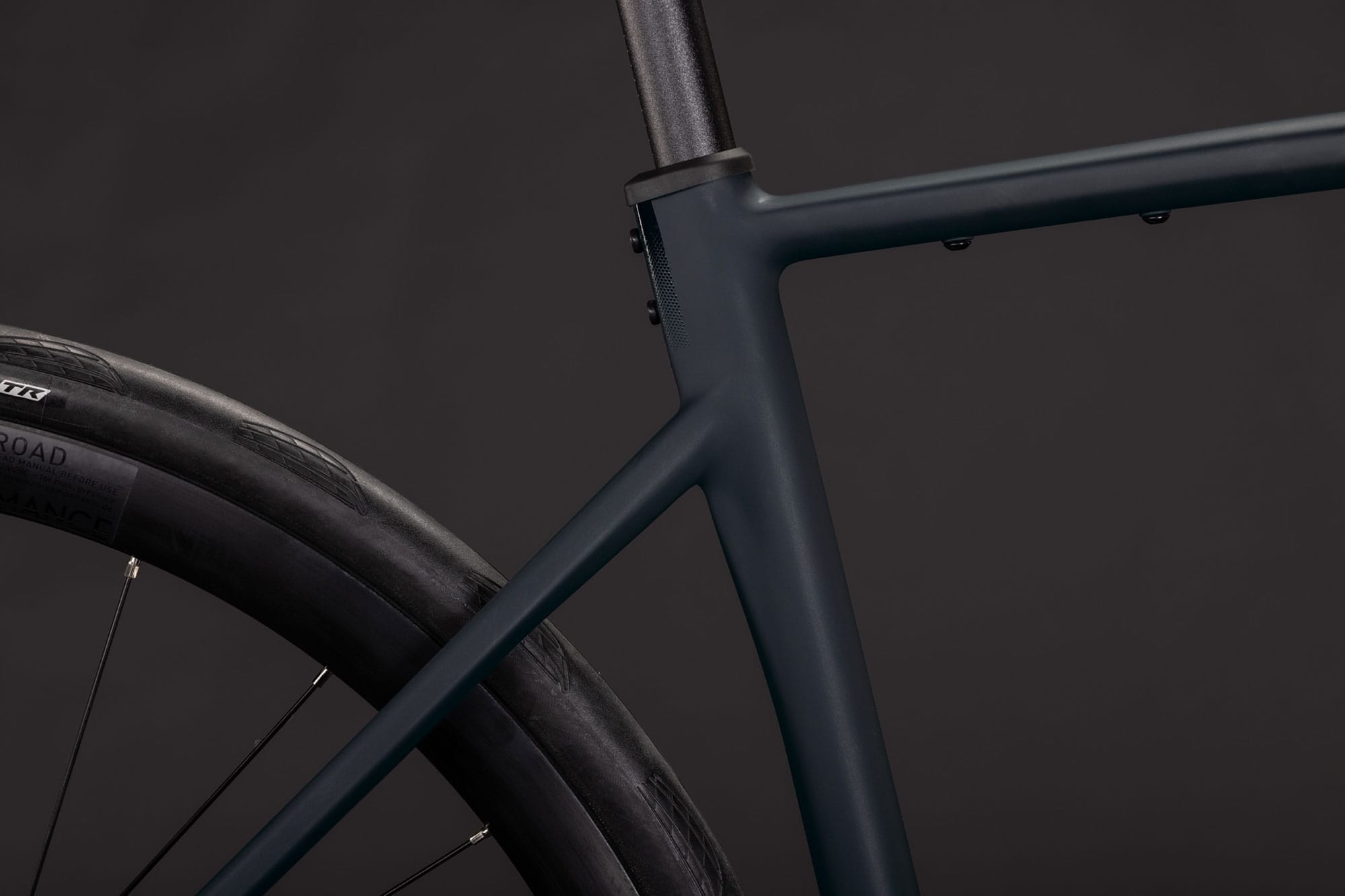 Cube Attain SLX 2027 56 cm | black´n´chrome