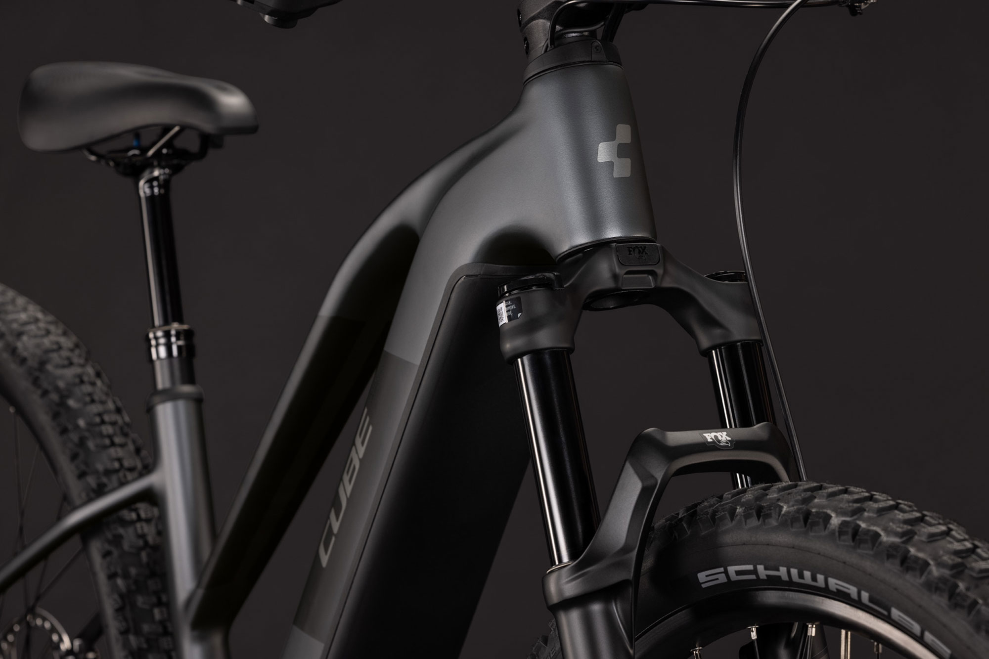 Cube Reaction Hybrid Race 800 Trapez 2027 M | slabgrey´n´chrome