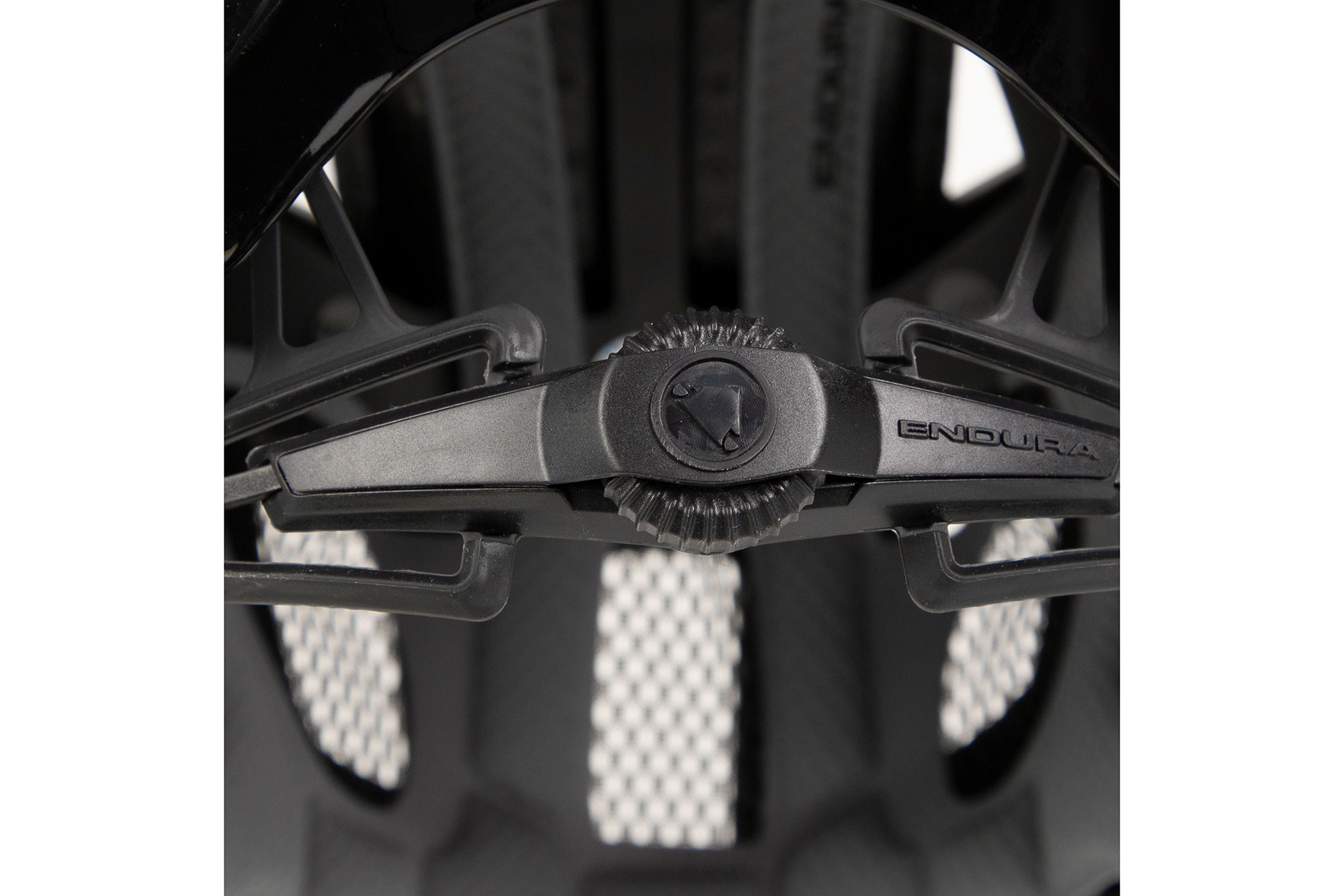 Endura Hummvee Plus Helm 