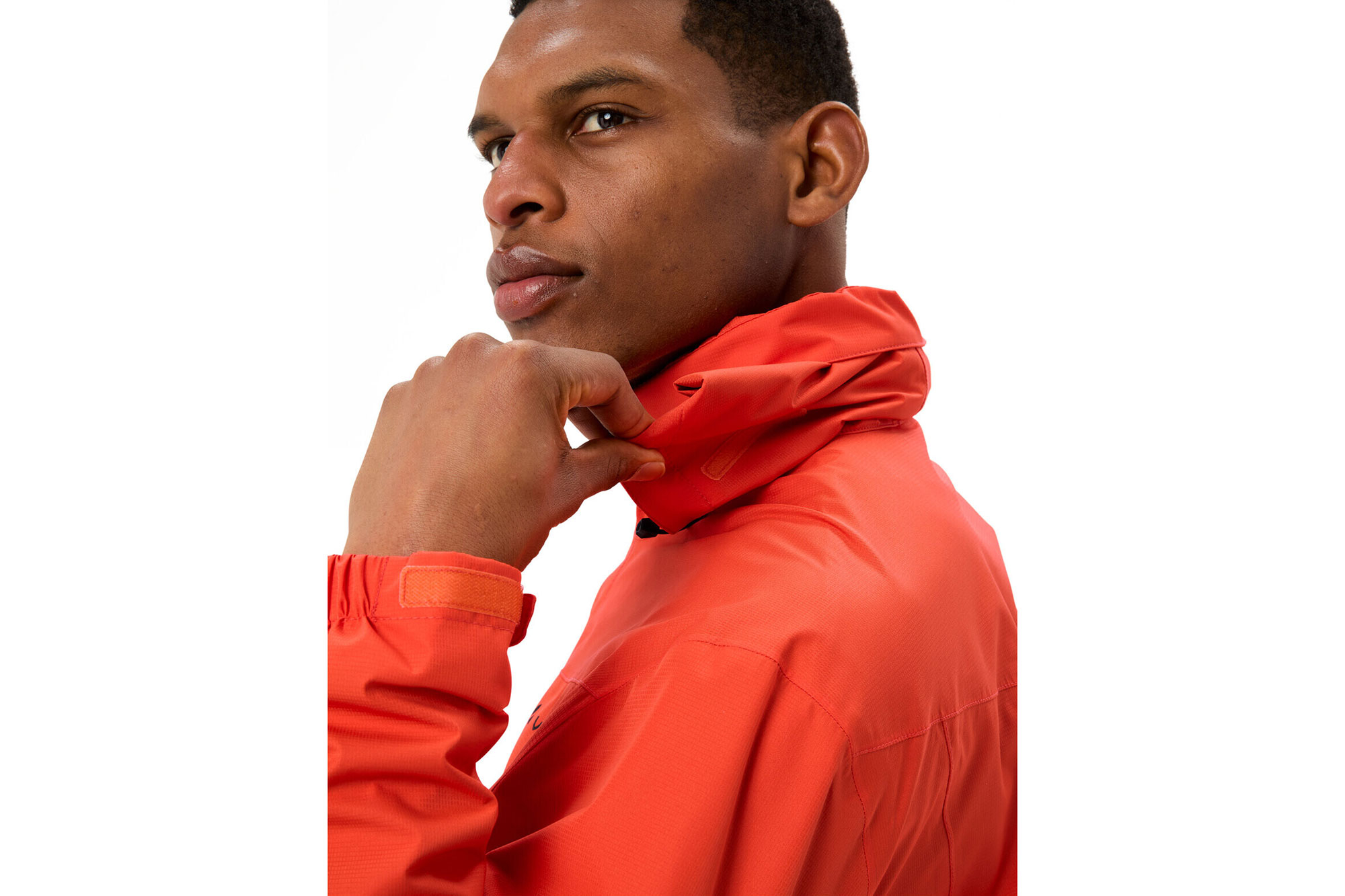 Vaude Escape Bike Light Jacket men S | glowing red/black