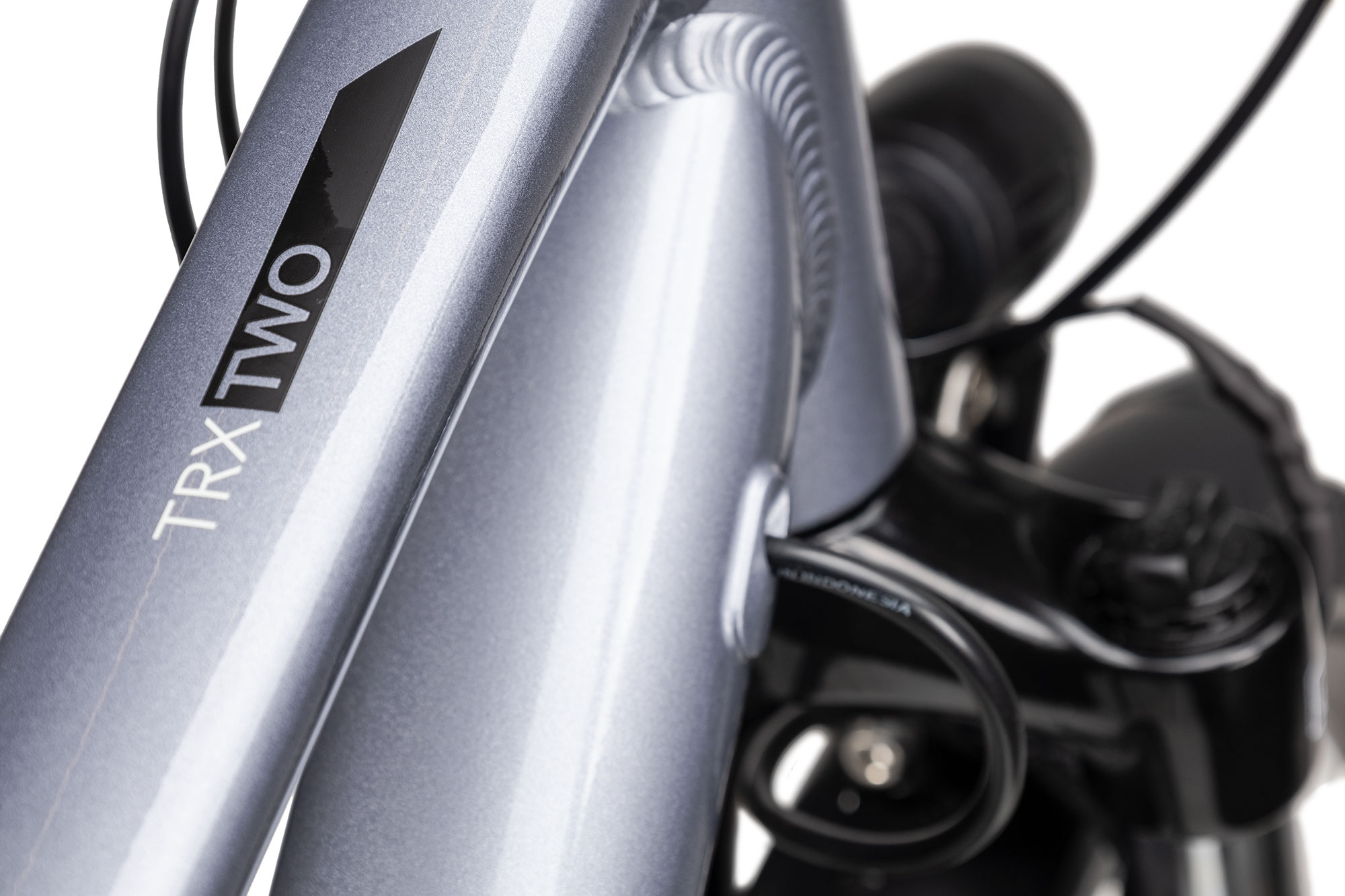 2R Manufaktur TRX TWO Trapez 56 cm | metallic dark grey