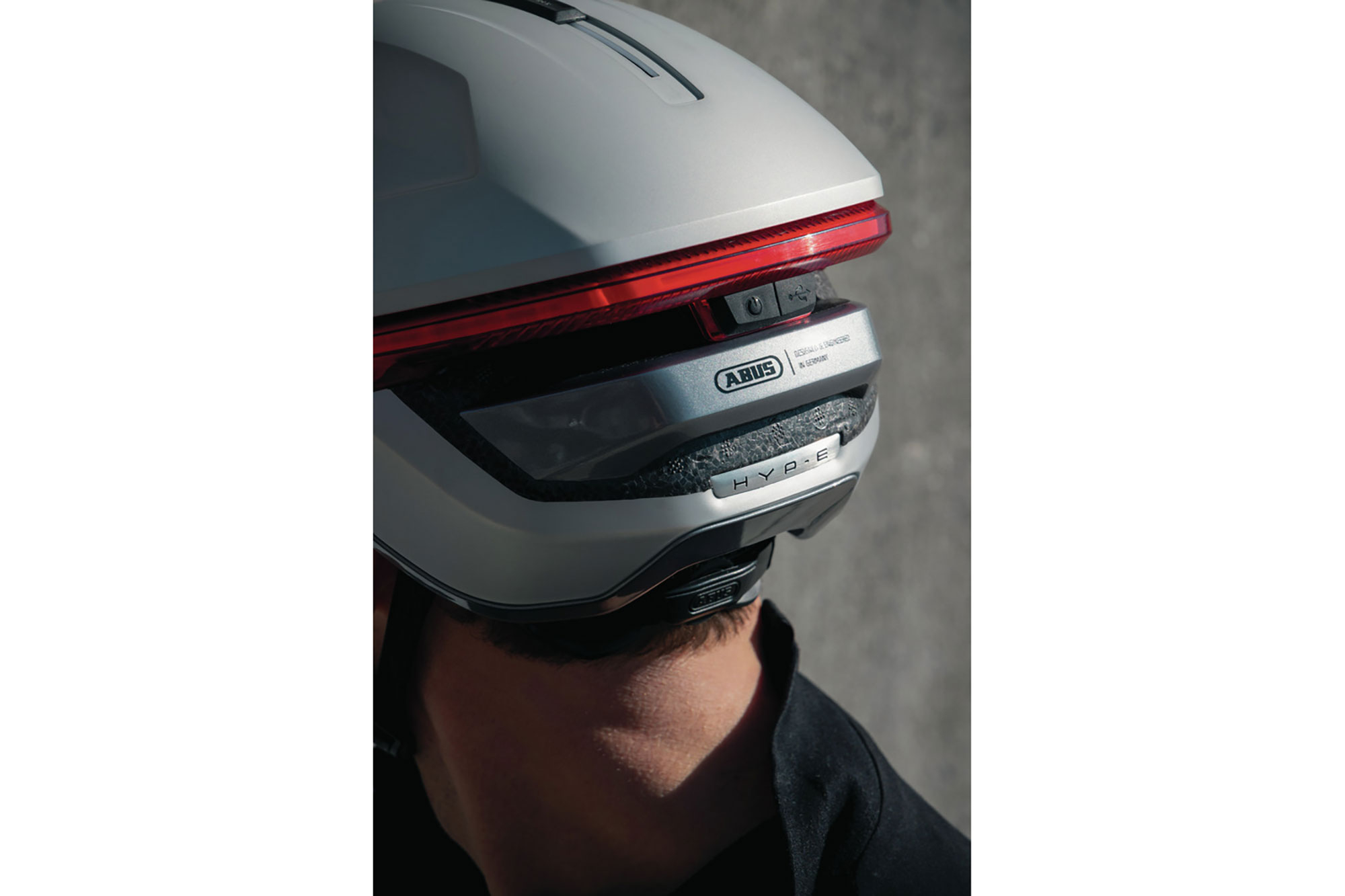 Abus Hyp-E ACE E-Bike Helm 57-61 cm | gleam silver
