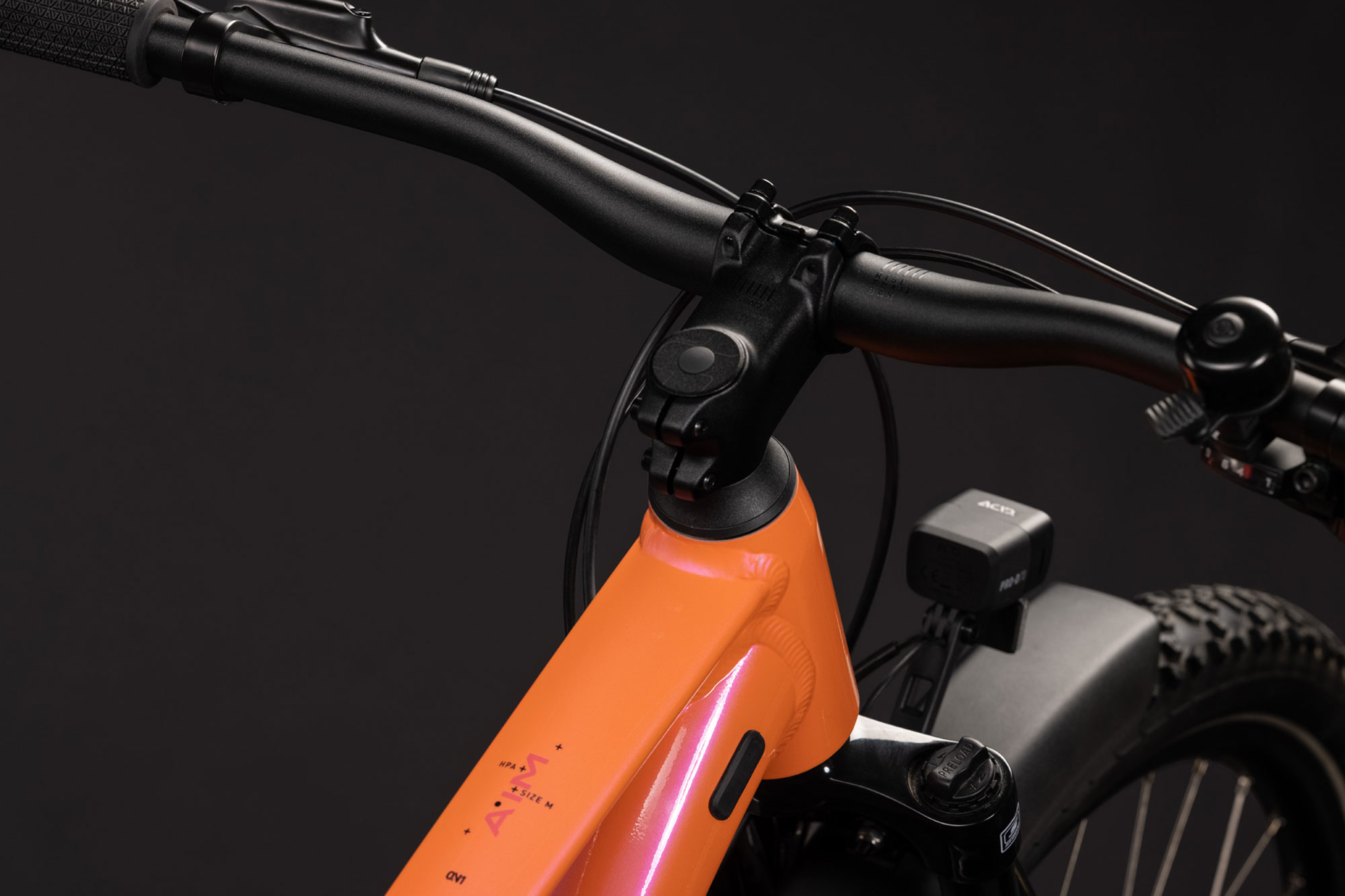 Cube Aim ONE FE 2027 S | salmon´n´black
