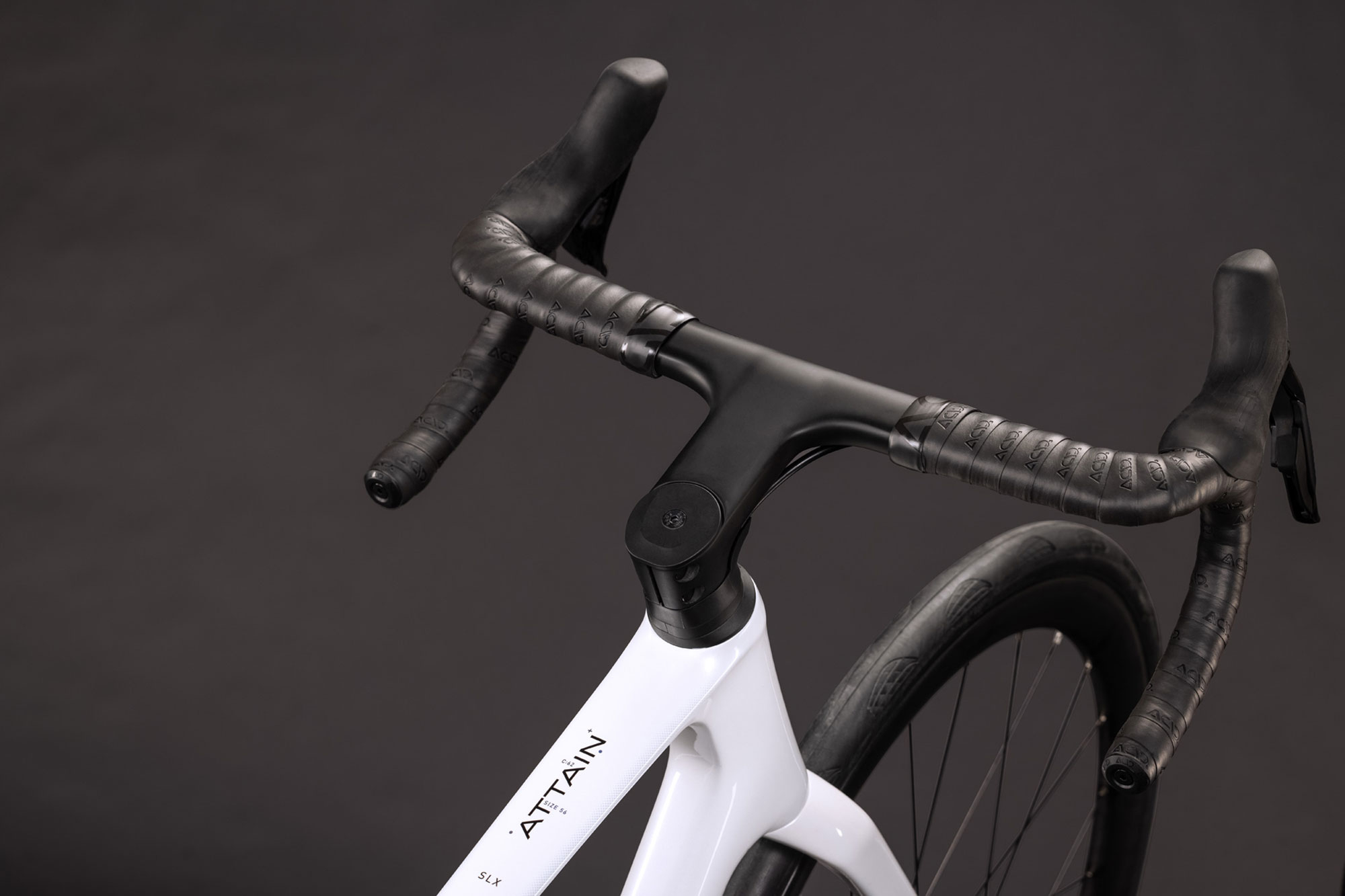 Cube Attain C:62 SLX 2027 47 cm | metallicwhite´n´black
