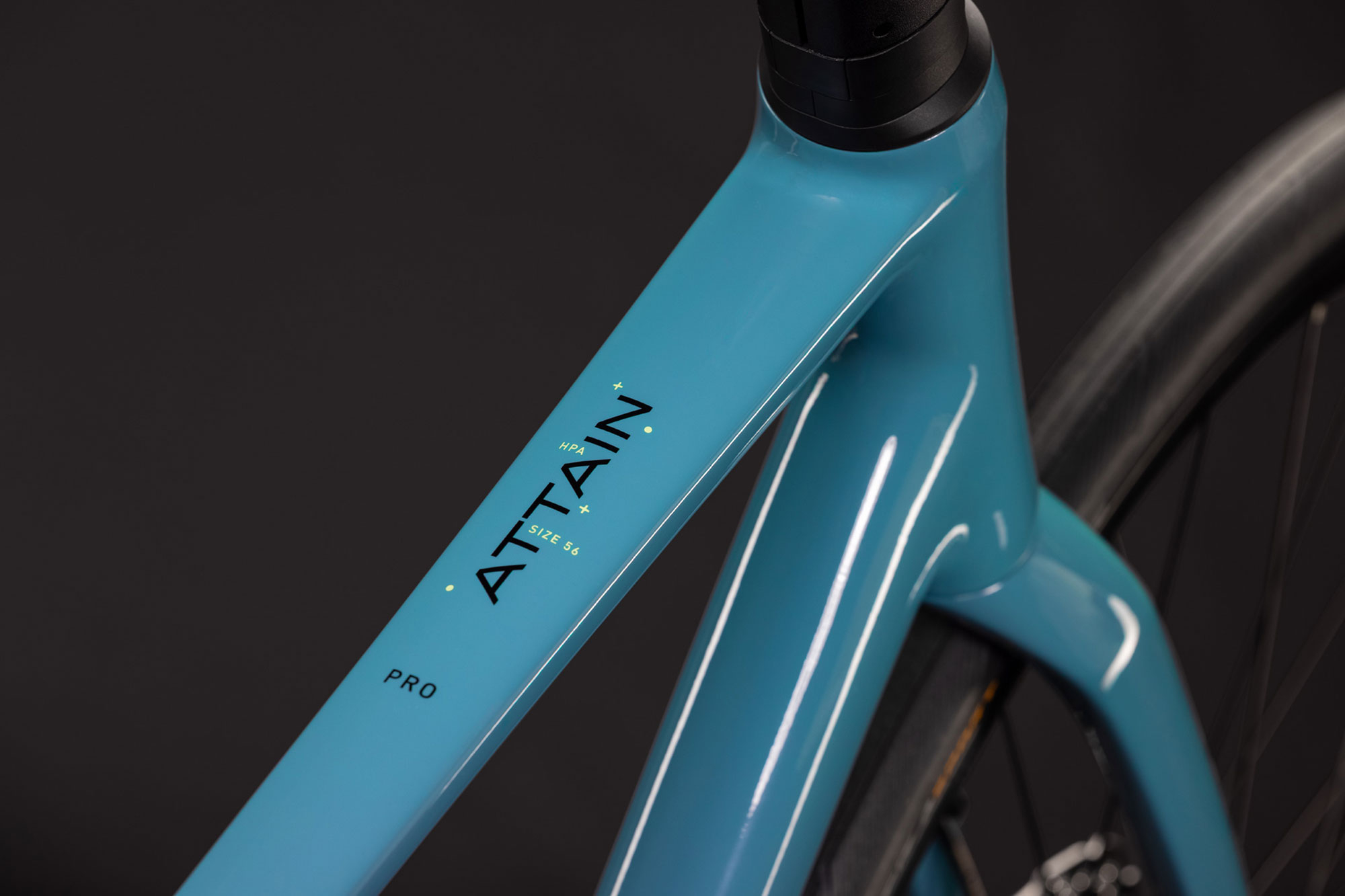 Cube Attain Pro 2027 58 cm | surfblue´n´black