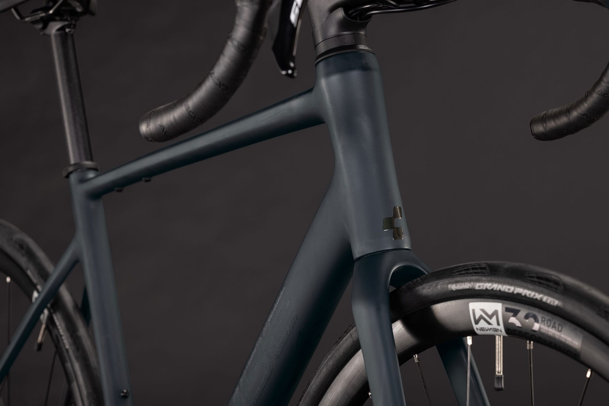 Cube Attain SLX 2027 56 cm | black´n´chrome