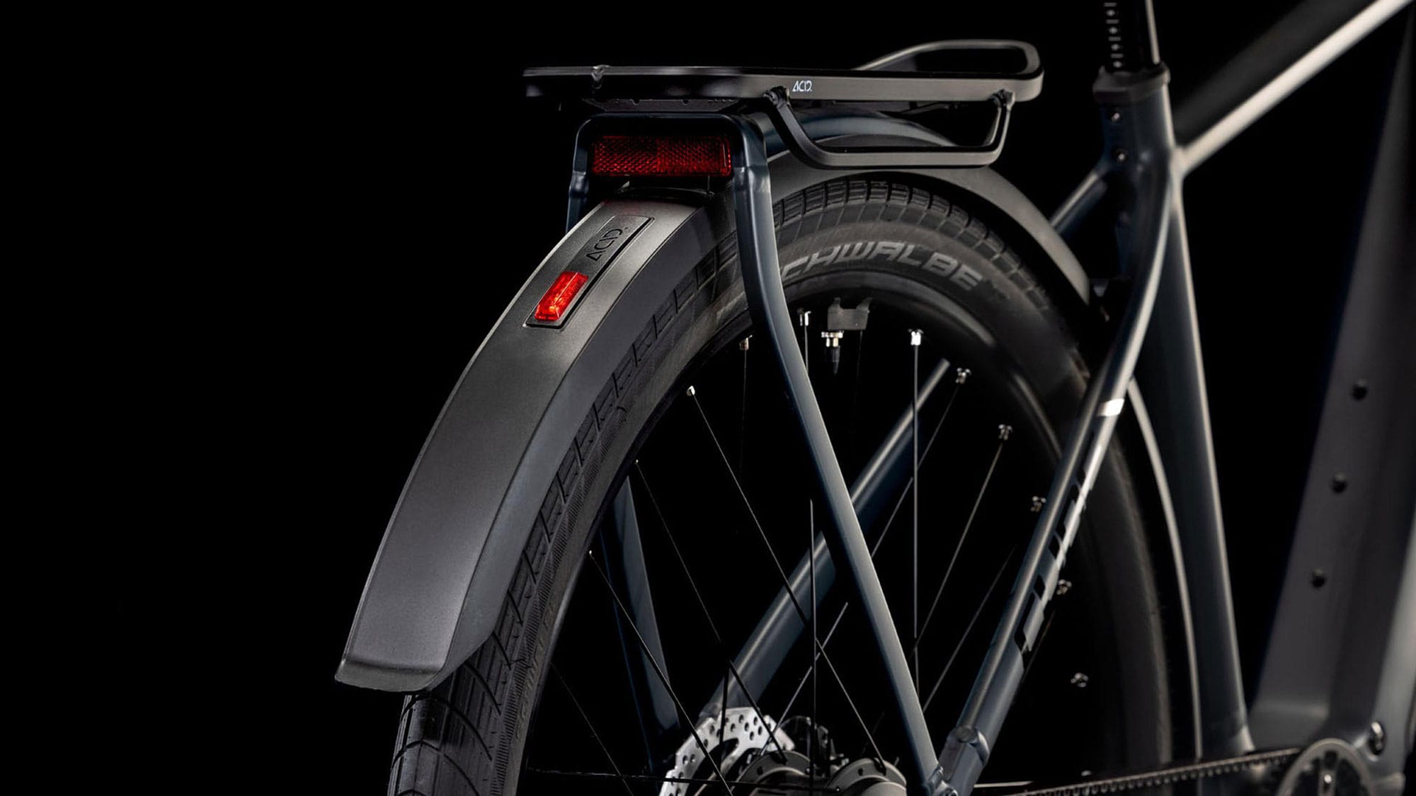 Cube Kathmandu Hybrid Comfort PRO 800 2025 50 cm | night´n´chrome