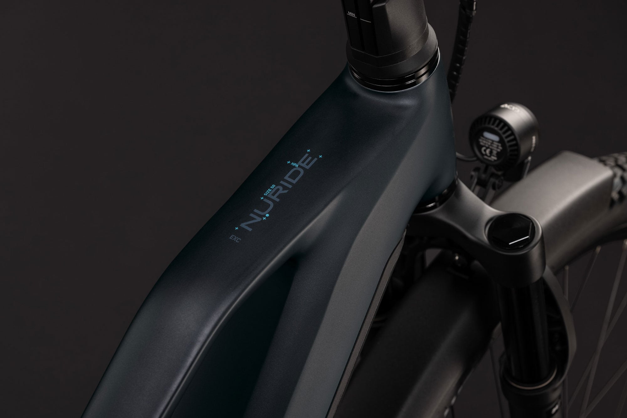Cube Nuride Hybrid EXC 800 Trapez 2027 50 cm | coal´n´chrome