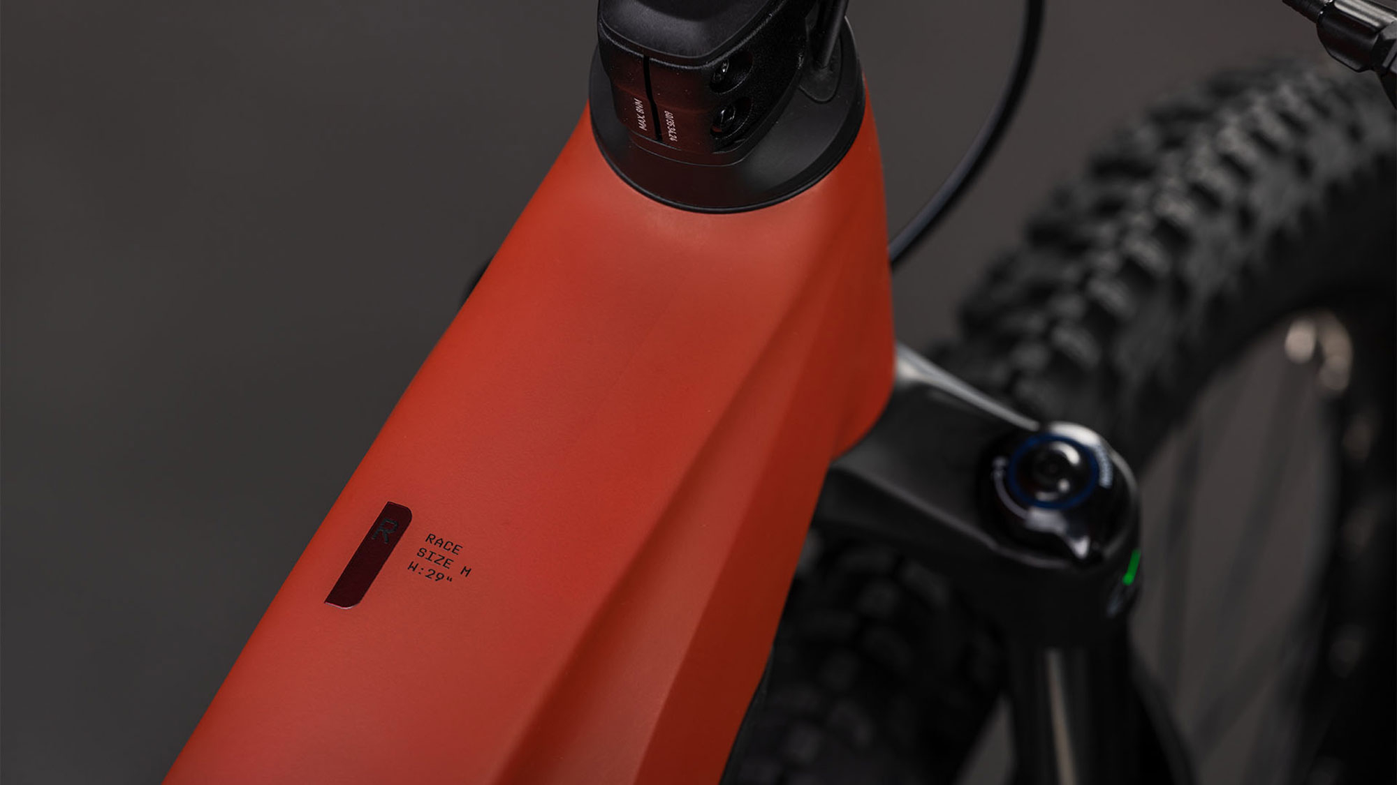 Cube Reaction Hybrid RACE 800 2026 M | amber´n´black