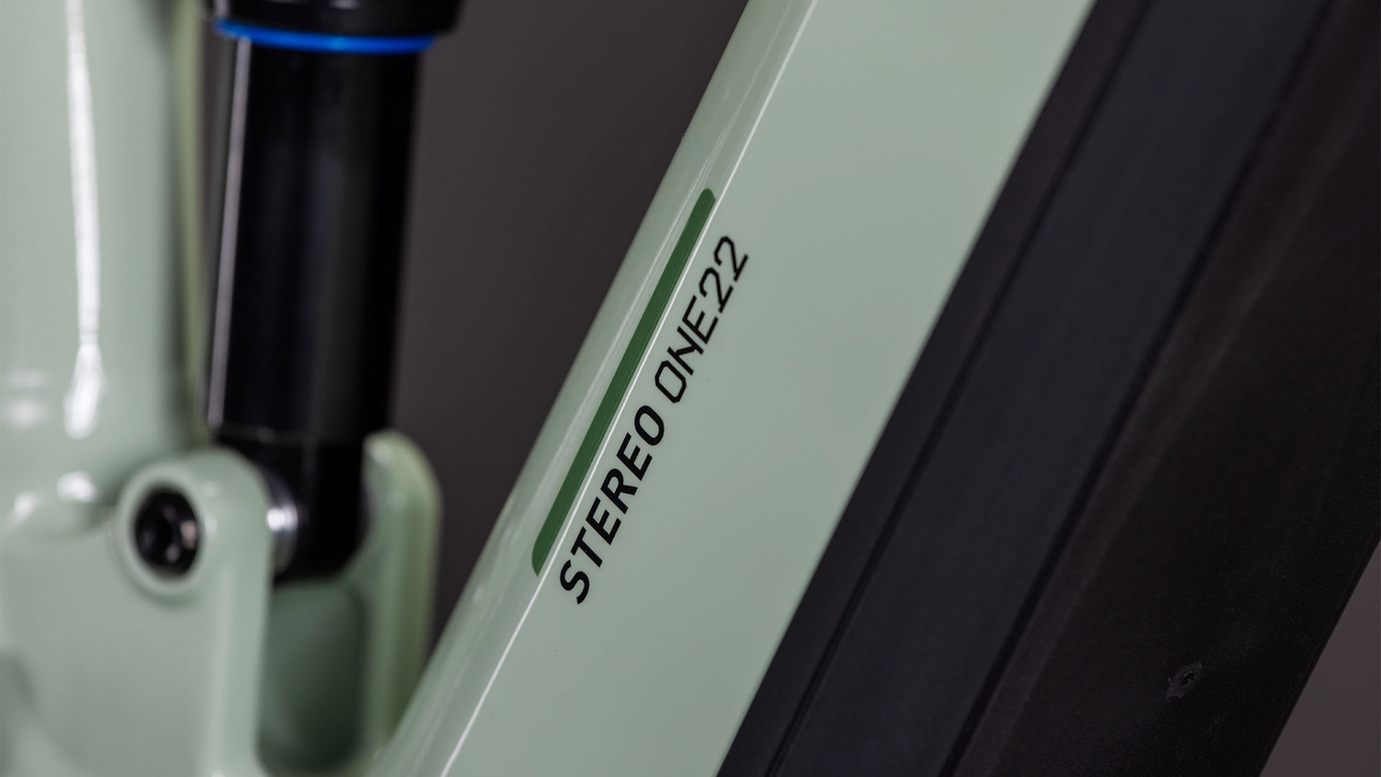 Cube Stereo Hybrid ONE22 PRO 800 2026 L | stonegrey´n´black