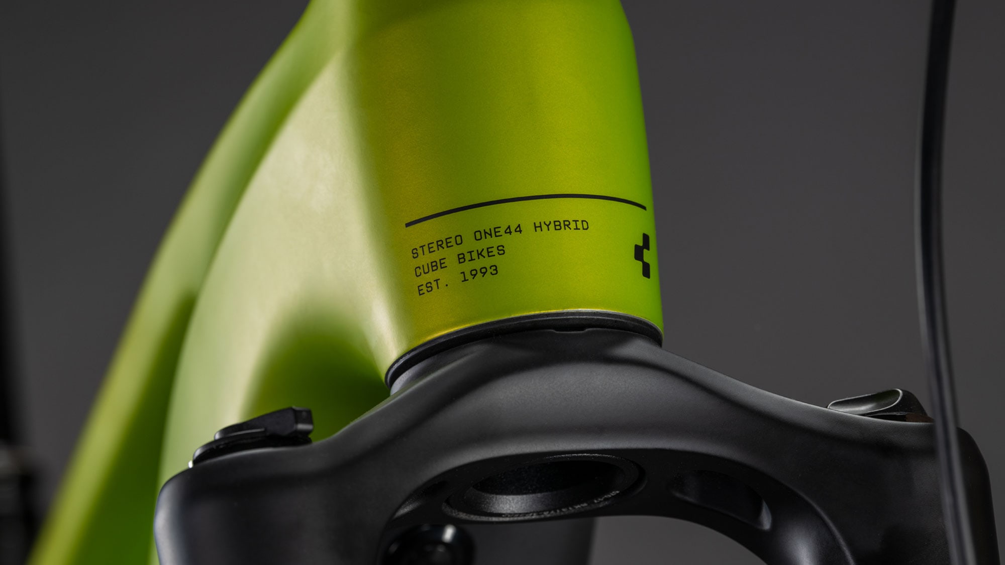 Cube Stereo Hybrid ONE44 PRO 800 2026 