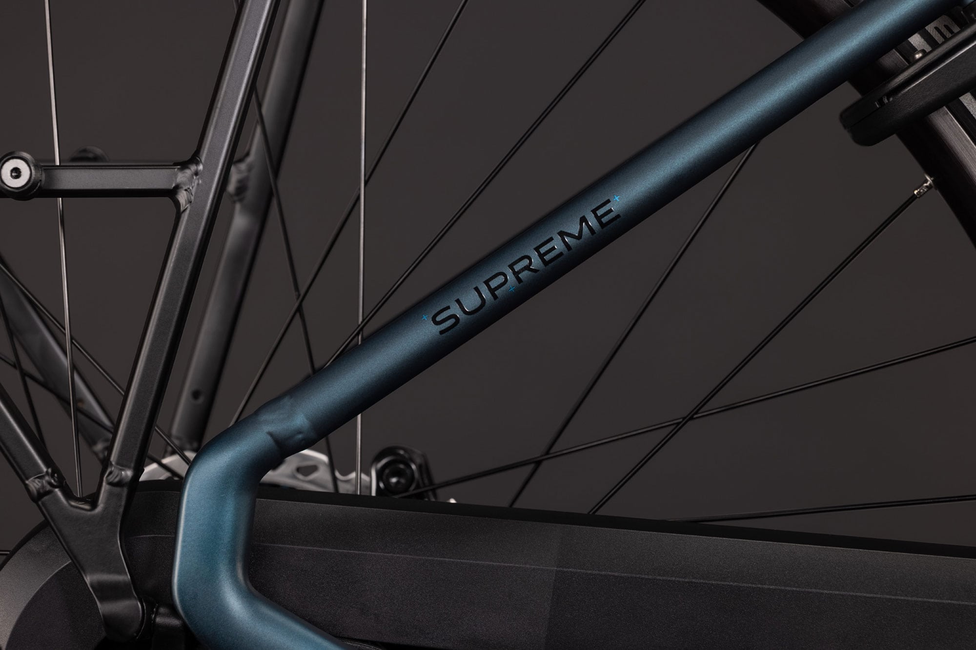 Cube Supreme RT Hybrid Comfort EX 600 2027 46 cm | royalgreen´n´black
