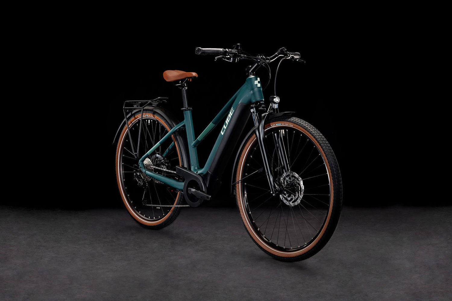 Cube Touring Hybrid ONE 500 Trapez M | darkgreen´n´green | 28 Zoll