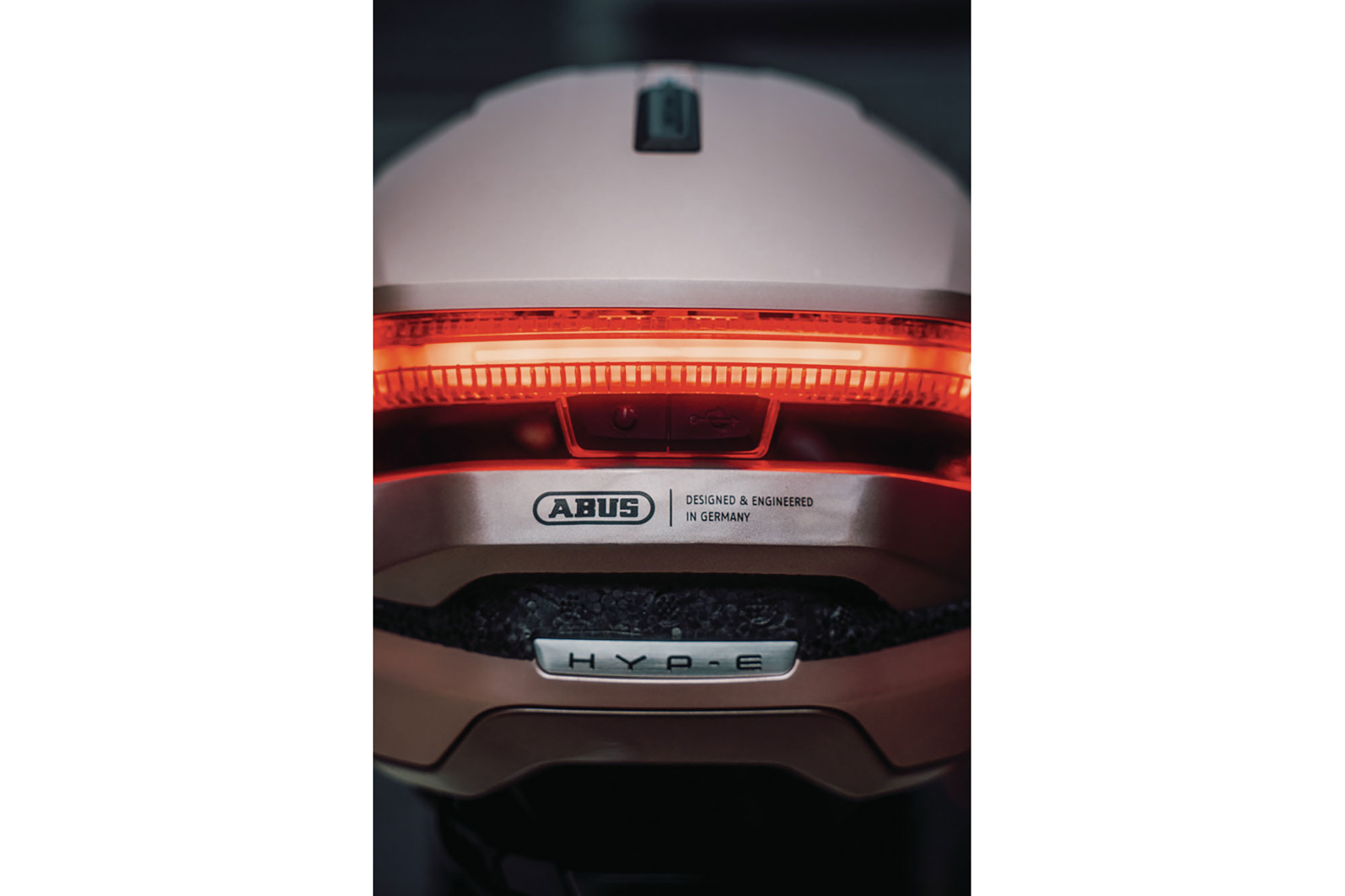 Abus Hyp-E Helm 51-55 cm | gleam silver