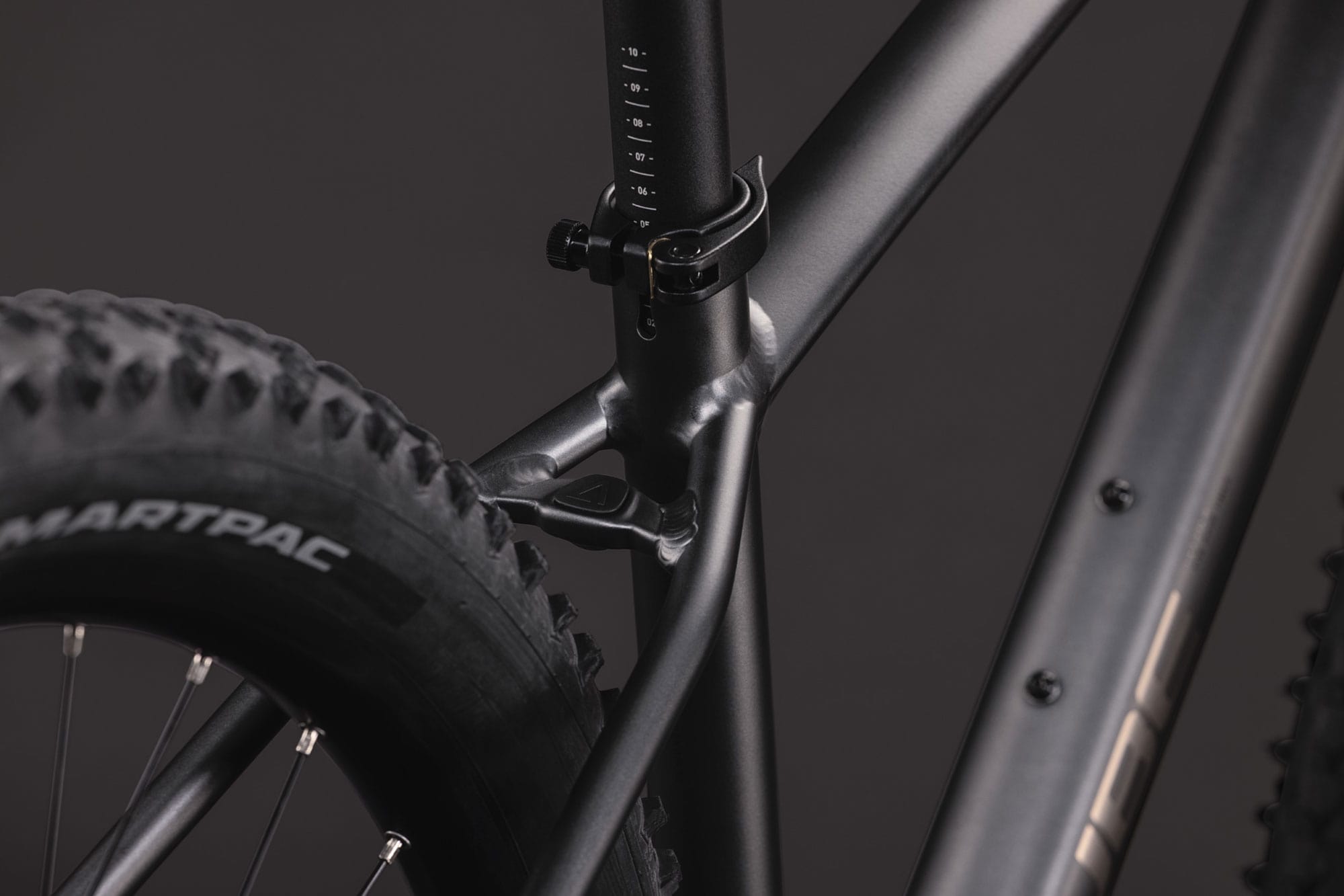 Cube Aim SLX 2027 L | slateblack´n´chrome