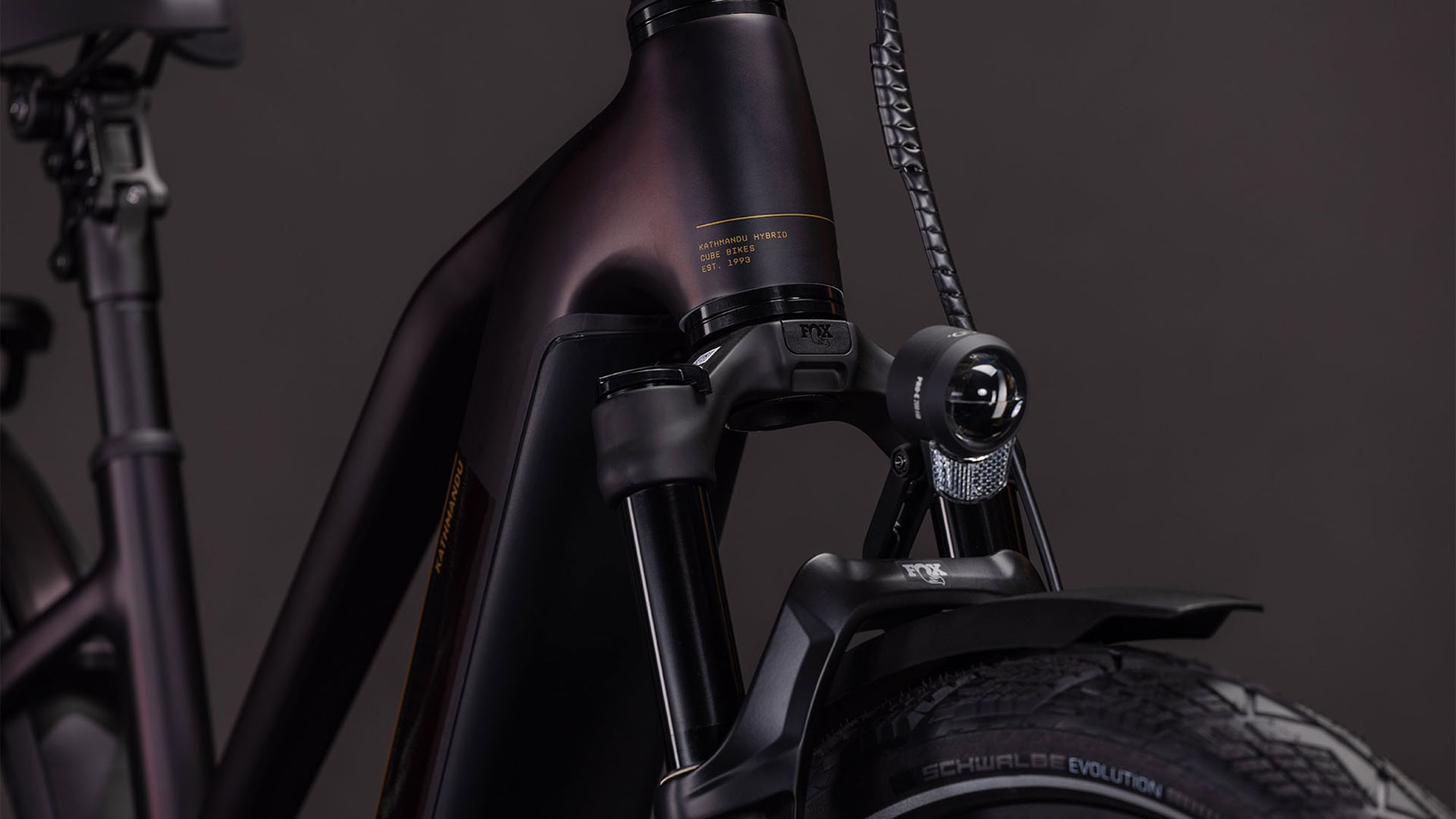Cube Kathmandu Hybrid Comfort SLX 800 Trapez 2026 46 cm | solareclipse´n´gold