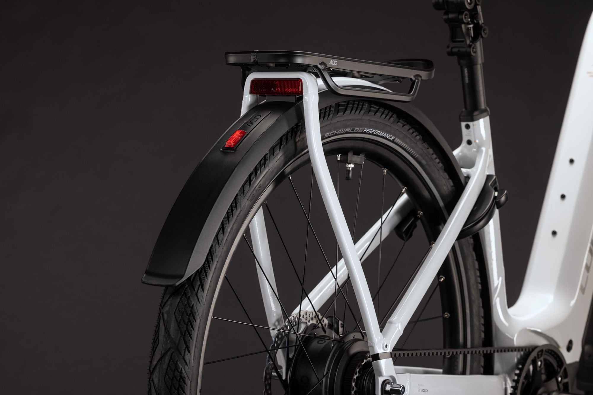 Cube Kathmandu Hybrid Deluxe Pro 800 Wave 2027 46 cm | blackforest´n´chrome