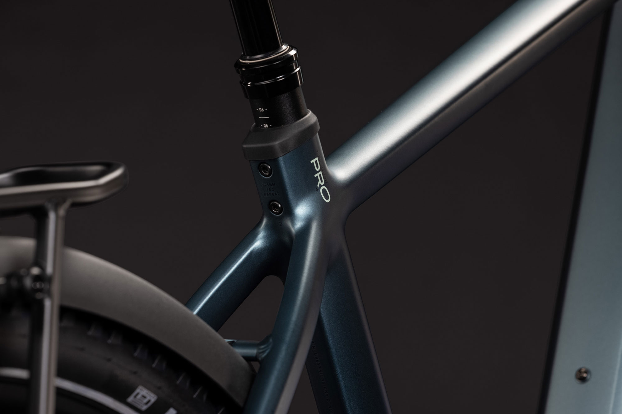 Cube Nuride Hybrid Pro 800 2027 54 cm | cappuccino´n´black