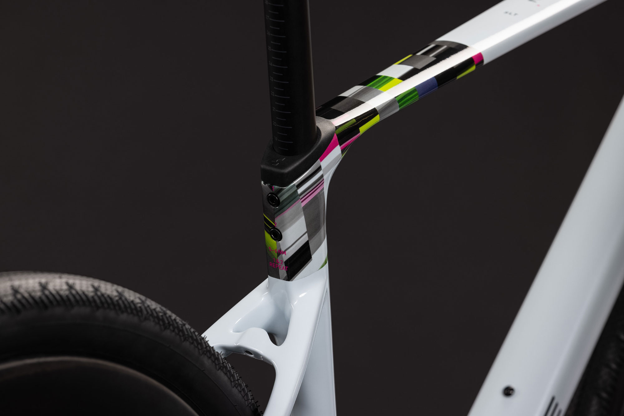 Cube Nuroad C:62 SLT 2027 L | glacier´n´magenta