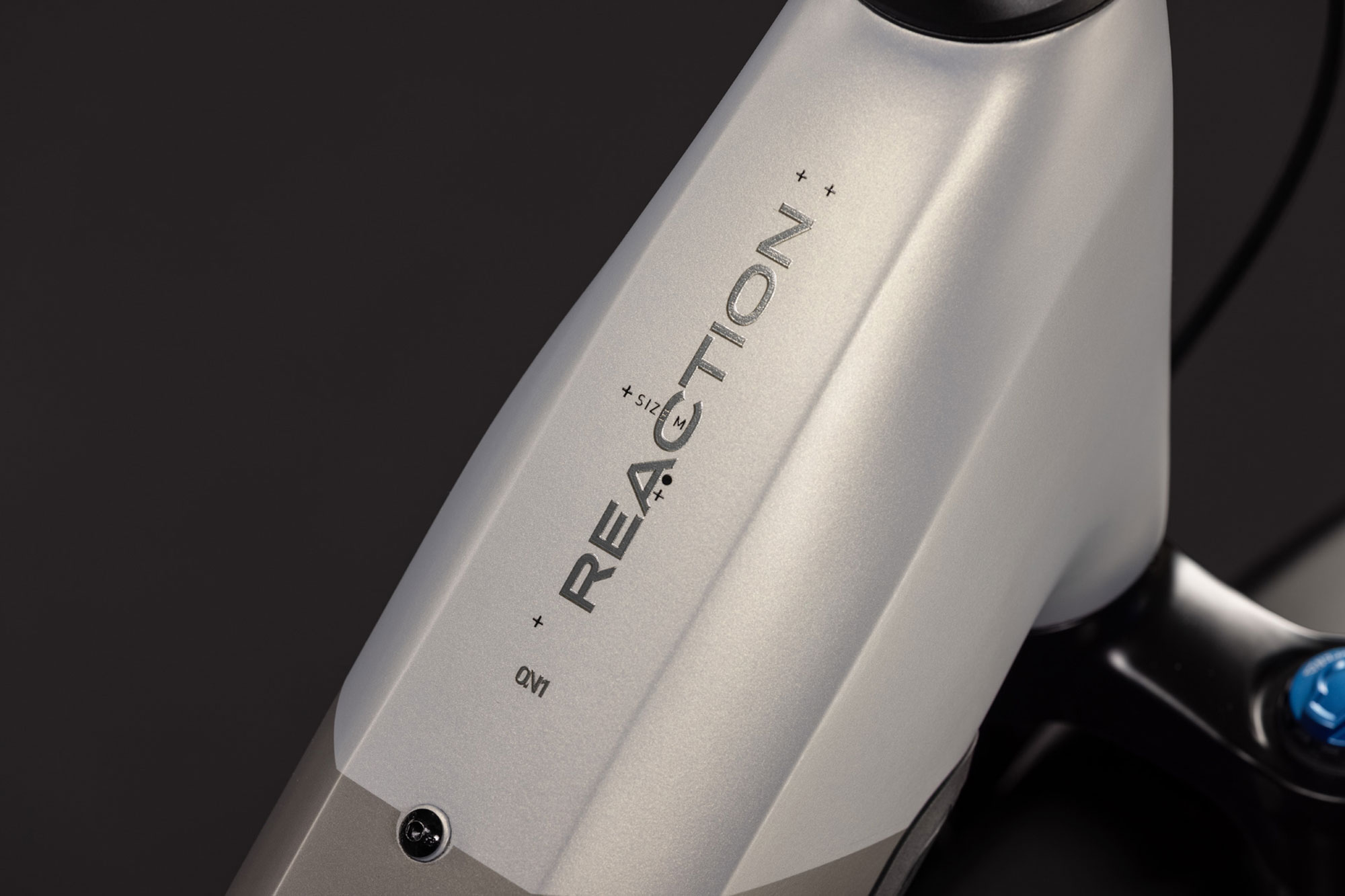 Cube Reaction Hybrid ONE 720 FE Wave 2027 L | pearlsilver´n´chrome