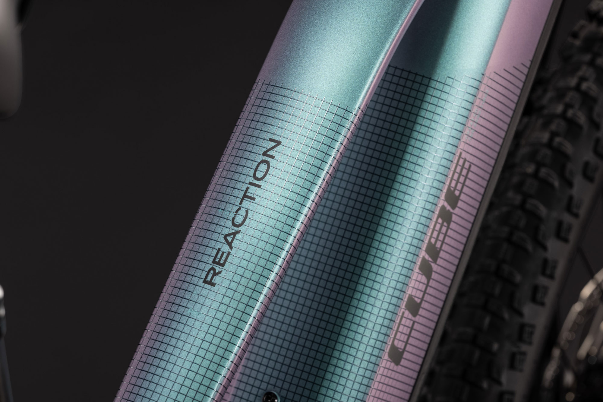 Cube Reaction Hybrid Pro 800 Trapez 2027 
