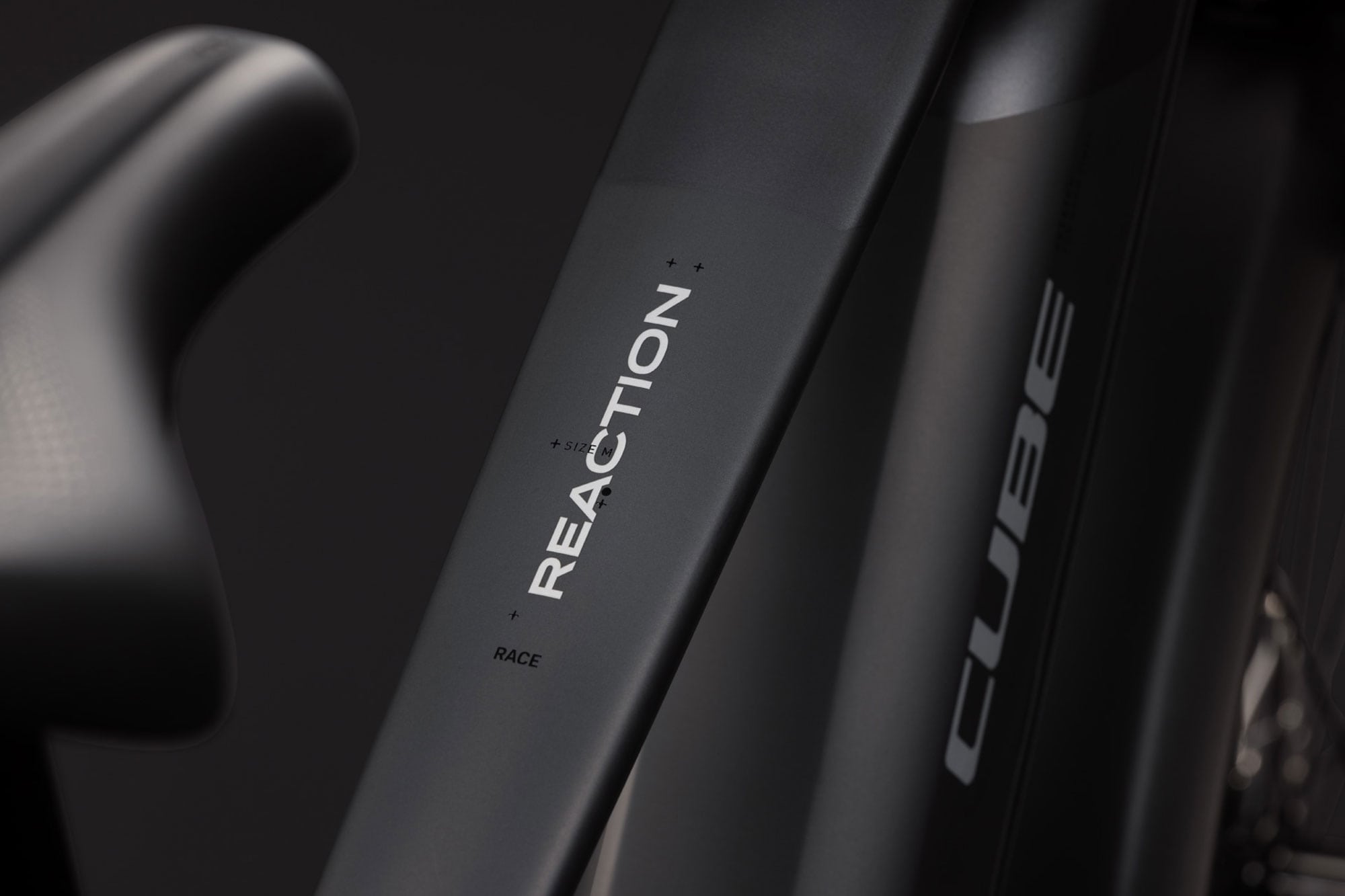 Cube Reaction Hybrid Race 800 FE 2027 L | slabgrey´n´chrome
