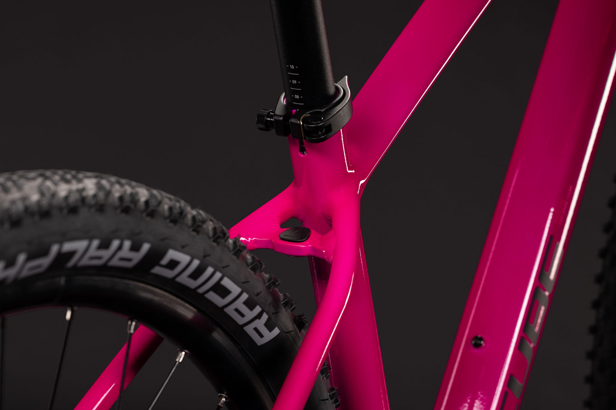 Cube Reaction Pro 2027 XL | fuchsia´n´black