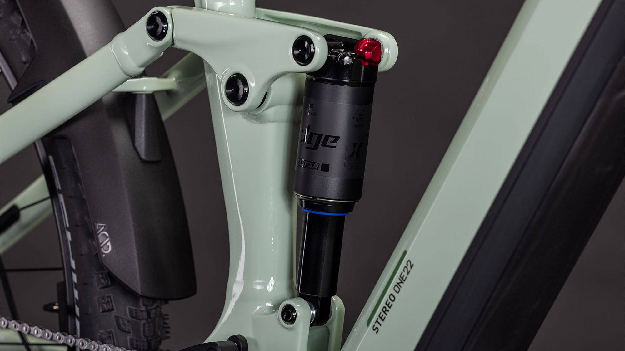 Cube Stereo Hybrid ONE22 PRO 800 2026 L | stonegrey´n´black