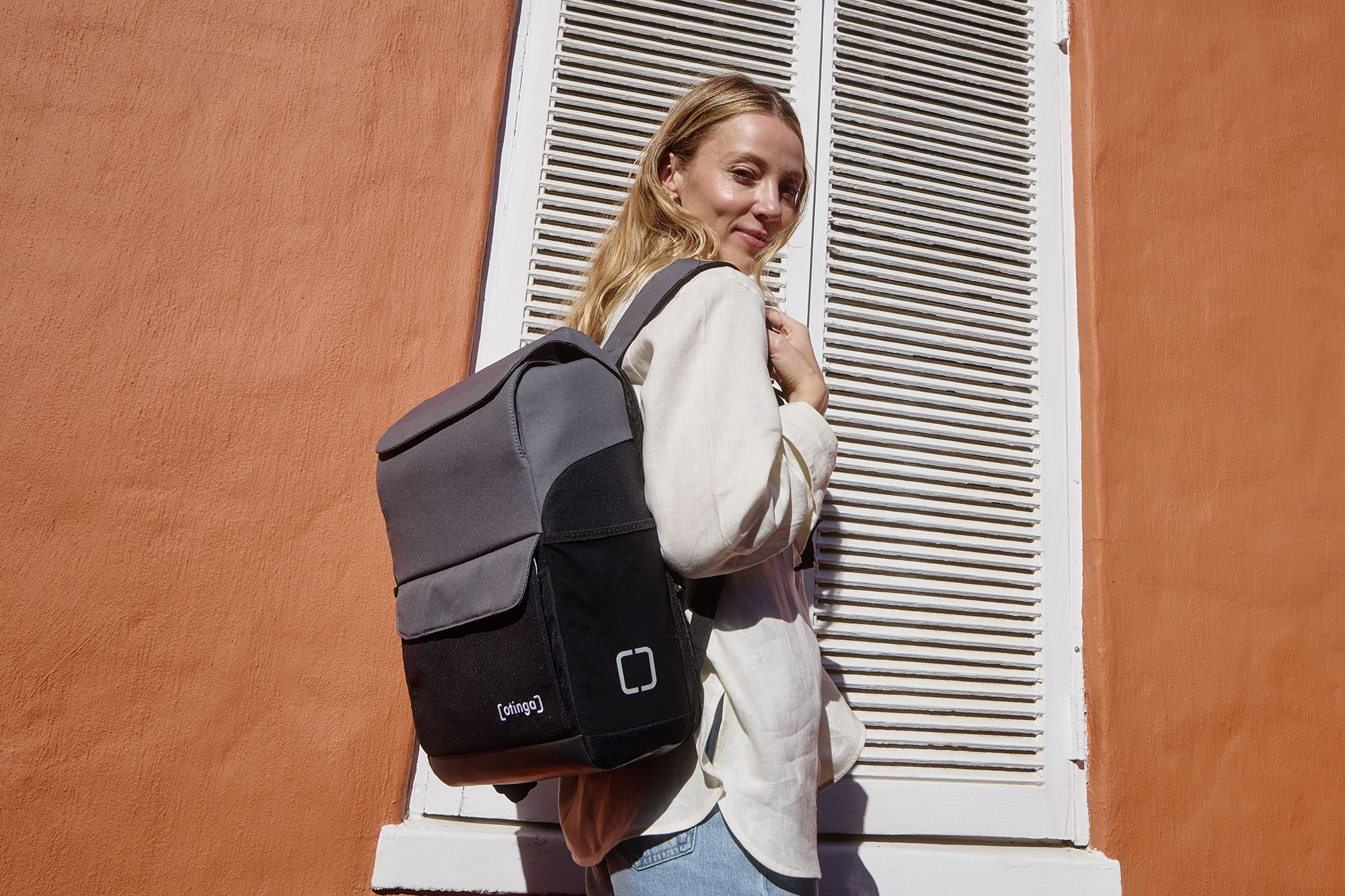 otinga Flip Move Rucksack 16 Liter | graphite black
