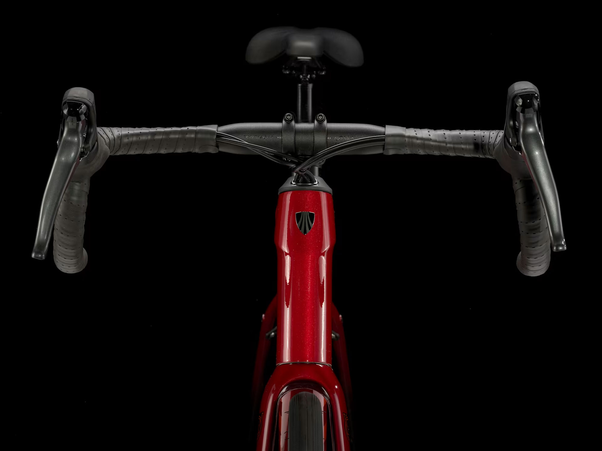 Trek Domane AL 2 Gen 4 2026 61 cm | crimson/dark carmine fade