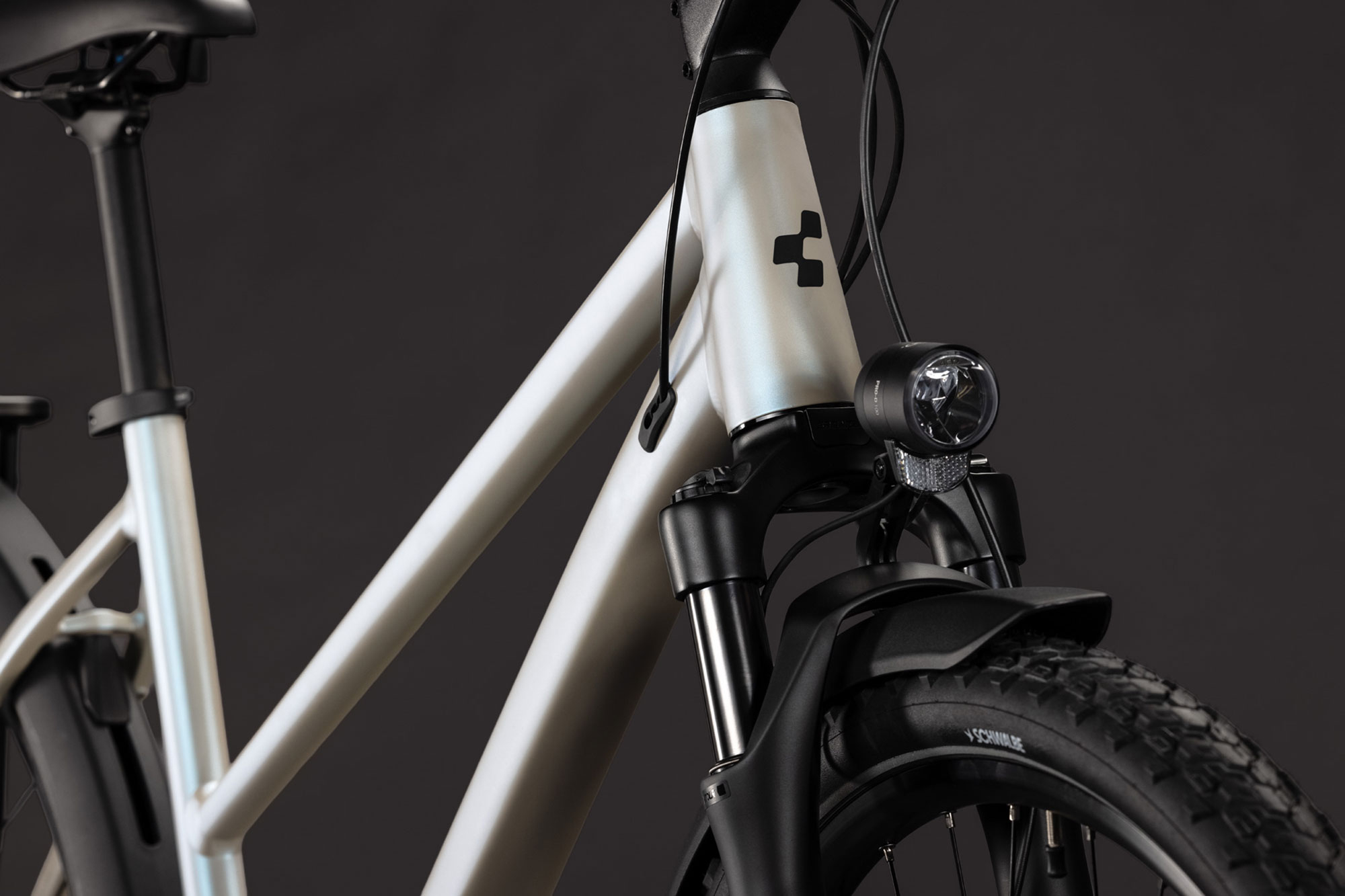Cube Nature EXC FE Trapez 2027 54 cm | glintsand´n´black