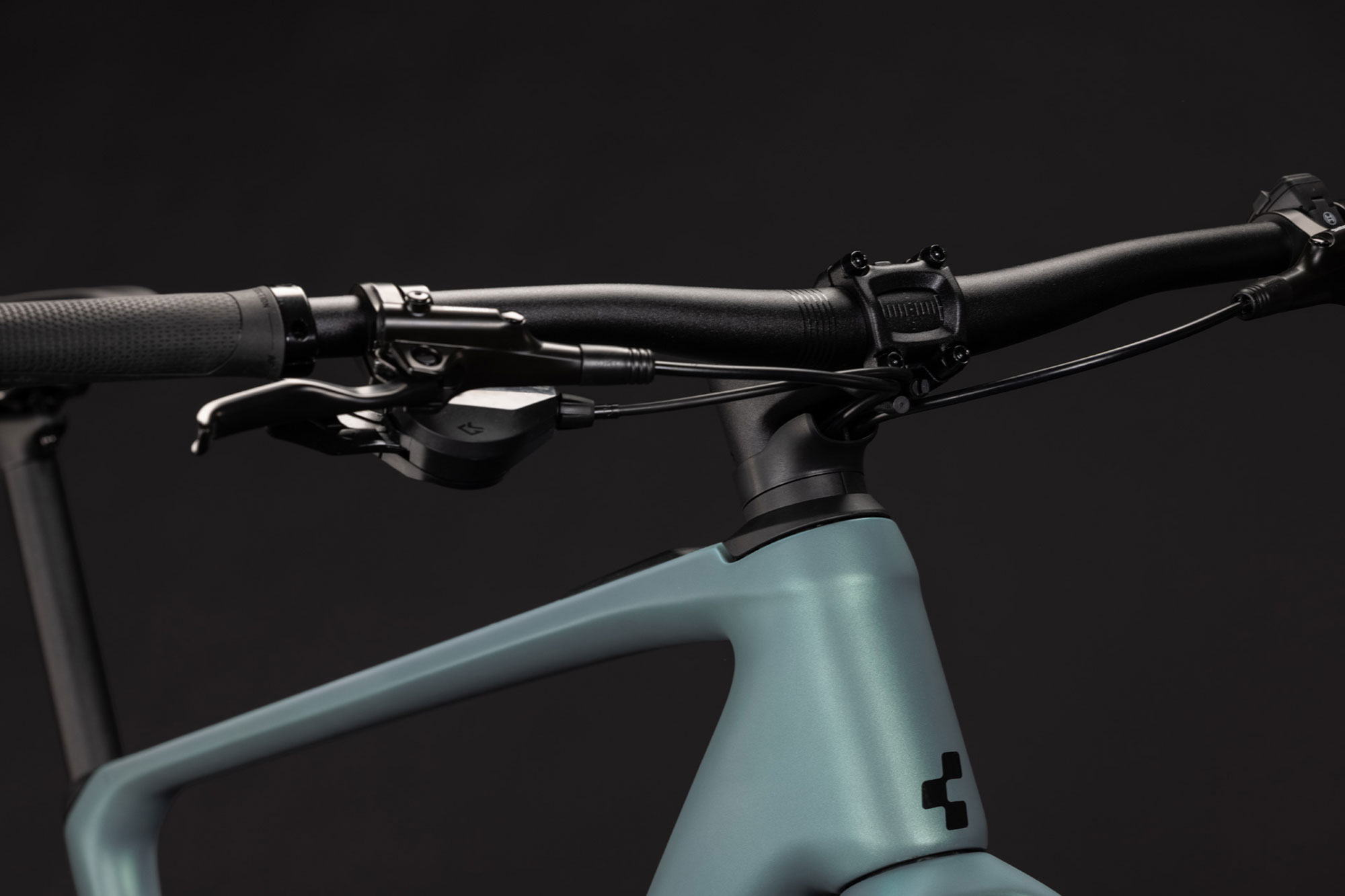 Cube Nulane Hybrid C:62 Race 400X 2027 XL | seagrey´n´black