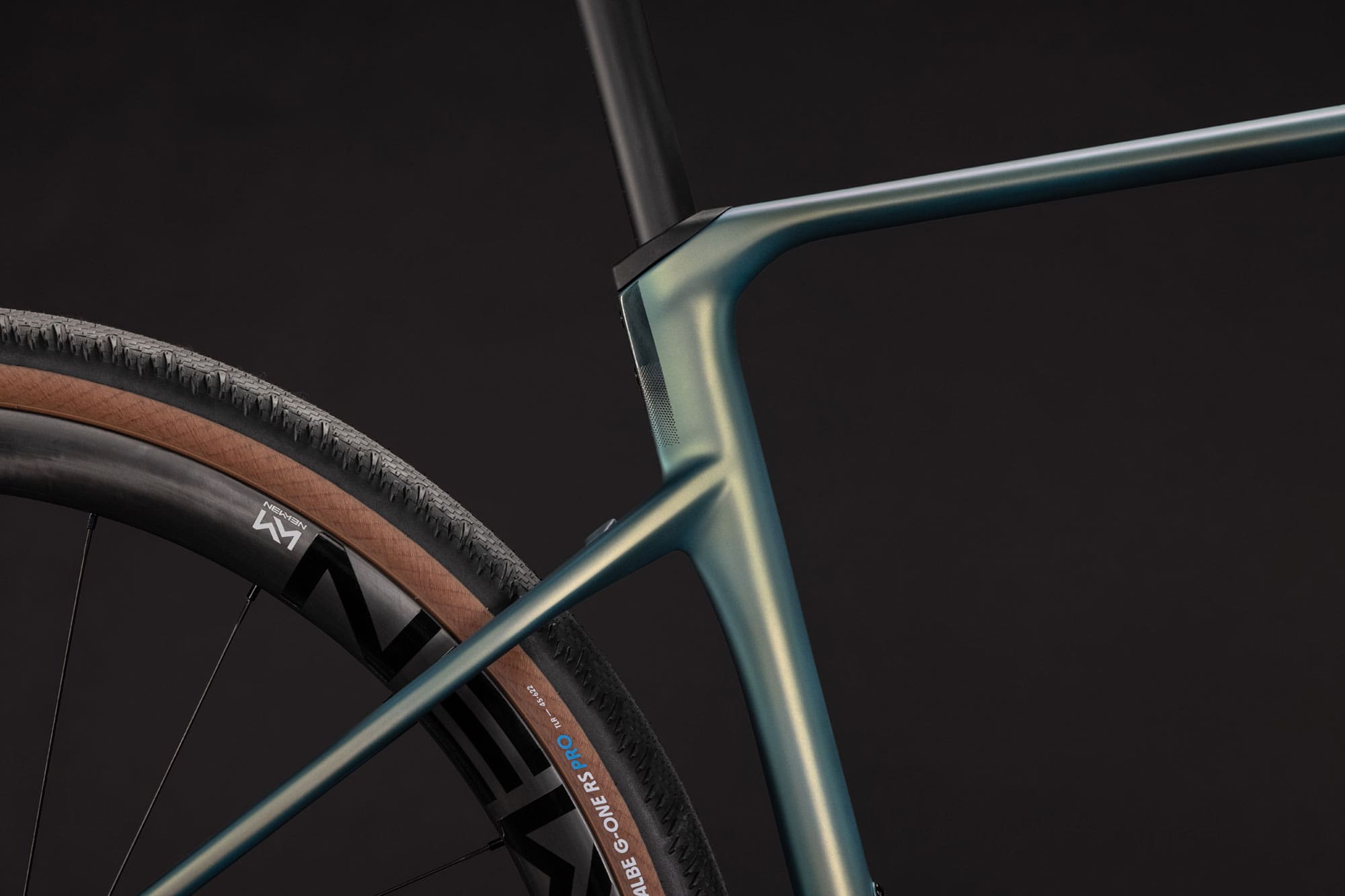 Cube Nuroad C:62 Race 2027 L | jungali´n´black